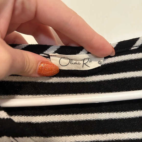 Crop top - Picture 3 of 3